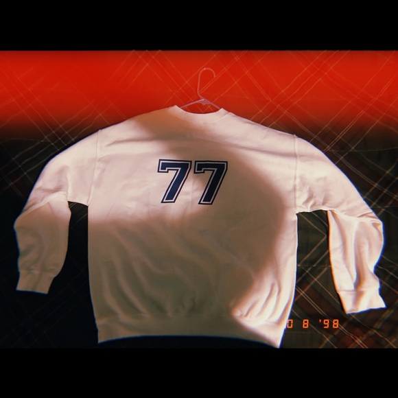 Dazed and Confused Seniors ‘77 Sweatshirt - Picture 6 of 8